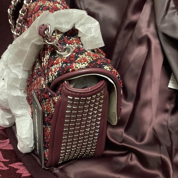 Karl Lagerfeld Medium Shoulder Bag - Picture 9 of 15